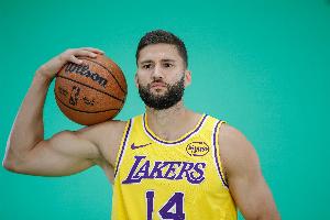 雷迪克：克莱伯的表现完美诠释了湖人精神 他是最佳队友的典范