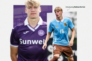 安德莱赫特主帅：上周和孔帕尼会面，并未谈论德·卡特转会