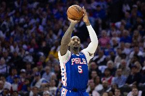 庄神都把三分当常规武器！生涯场均0.2次出手 本赛季场均投1.3次